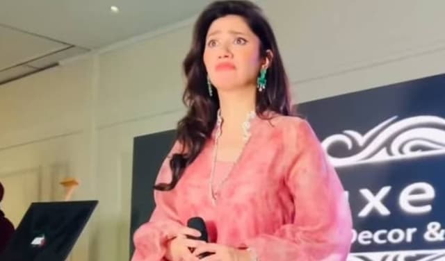 Mahira Khan faces criticism over Gaza fundraiser appearance Mahira Khan faces criticism over Gaza fundraiser appearance