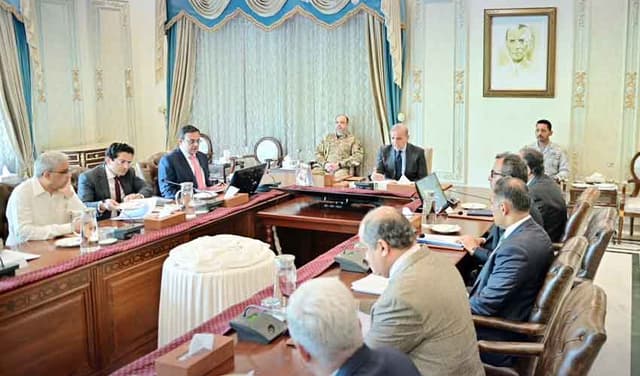 PM orders full preparedness as regional tensions threaten economy PM orders full preparedness as regional tensions threaten economy