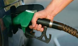 Petrol, diesel prices likely to surge in Pakistan Petrol, diesel prices likely to surge in Pakistan
