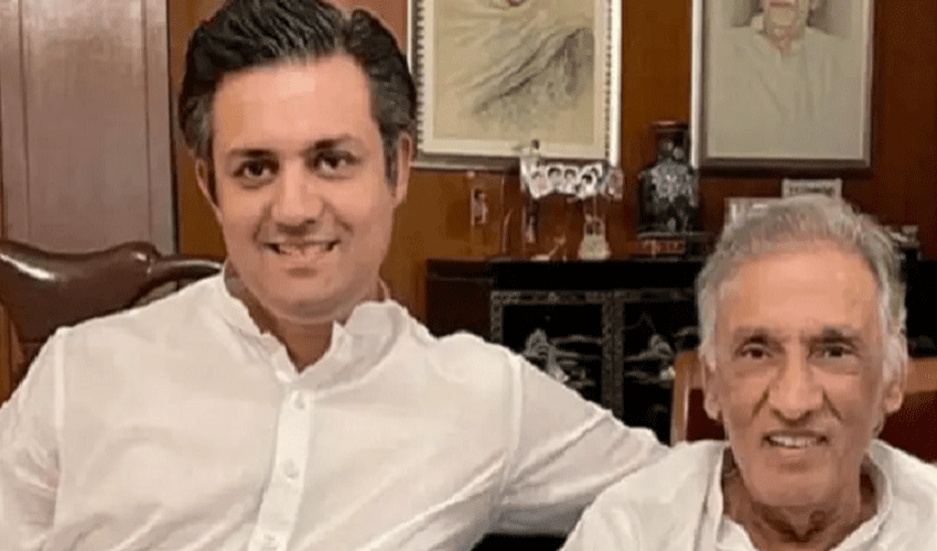 PTI to field Hammad Azhar from NA-129 by-election (Courtesy: Online) PTI to field Hammad Azhar from NA-129 by-election (Courtesy: Online)