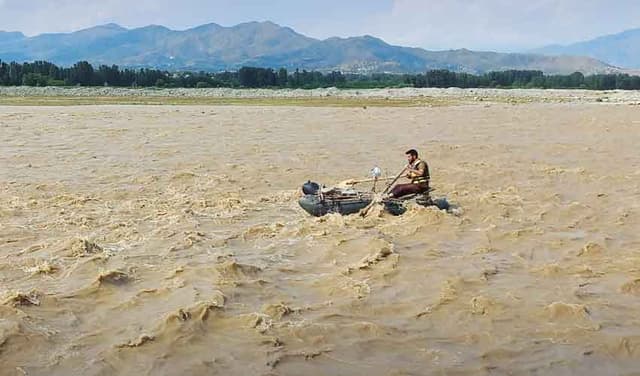 Monsoon in Pakistan: 6 killed in Khyber, heavy rains trigger emergencies Monsoon in Pakistan: 6 killed in Khyber, heavy rains trigger emergencies