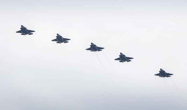 US strikes over 80 Iran targets near Hormuz US strikes over 80 Iran targets near Hormuz