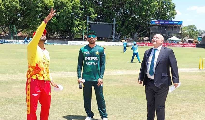 2nd T20I: Zimbabwe off to wobbly start against new-look Pakistan (Courtesy: Online) 2nd T20I: Zimbabwe off to wobbly start against new-look Pakistan (Courtesy: Online)