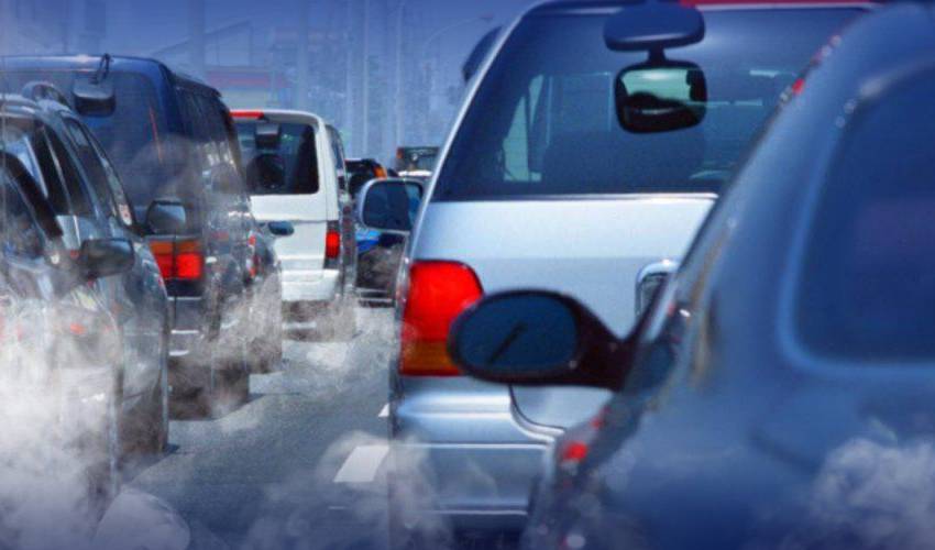 Crackdown launched on smoke-emitting vehicles to curb smog