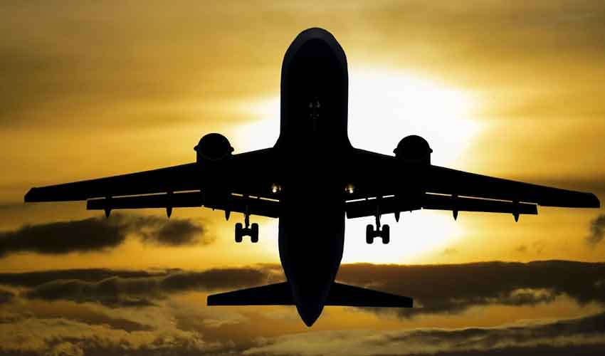 Lahore, Sialkot, Karachi, Islamabad airports closed again