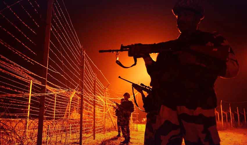 Pakistan organises LoC tours for local, foreign media amid Indian propaganda