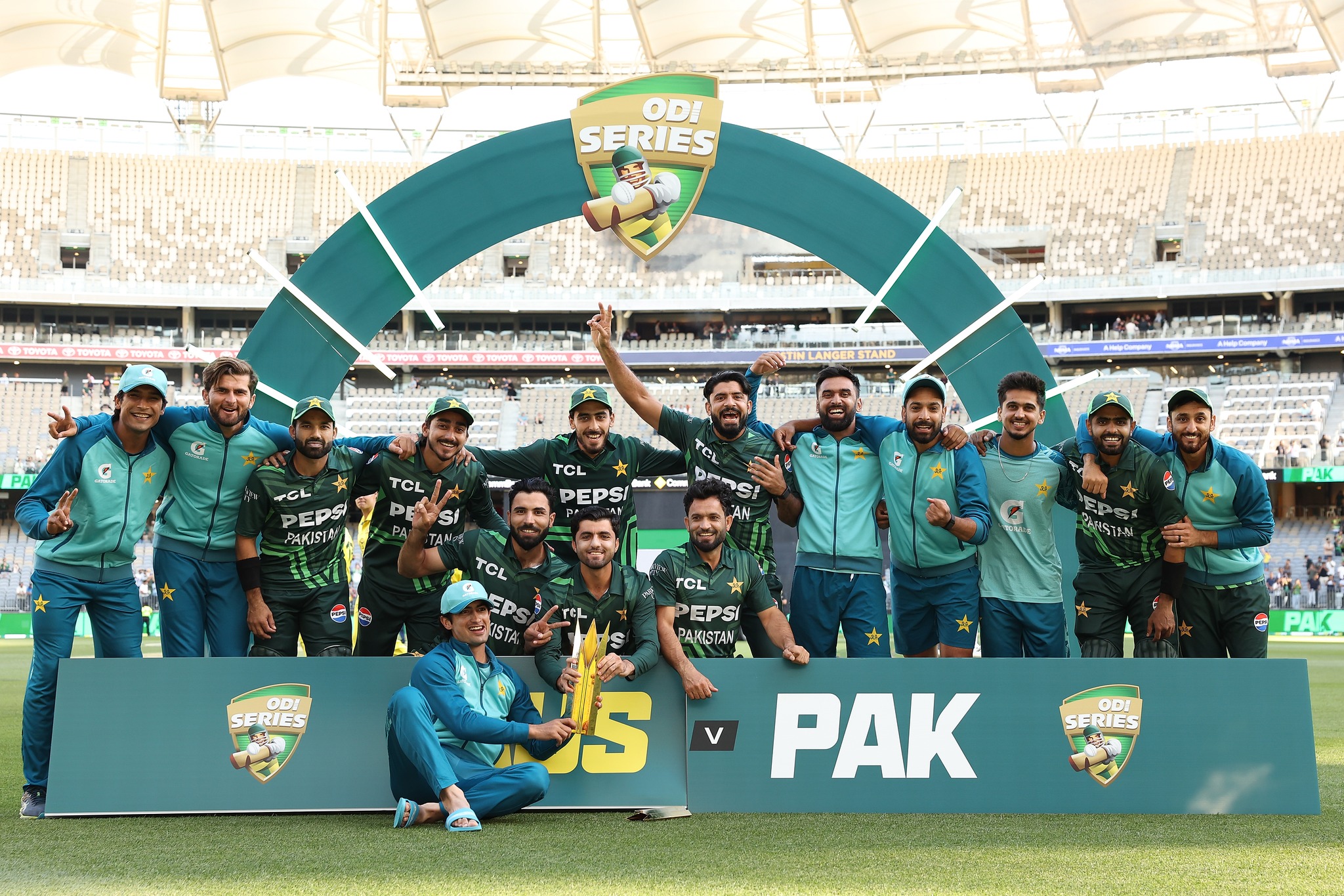 Pakistan clinch first series win in Australia since 2002 with thrilling ...